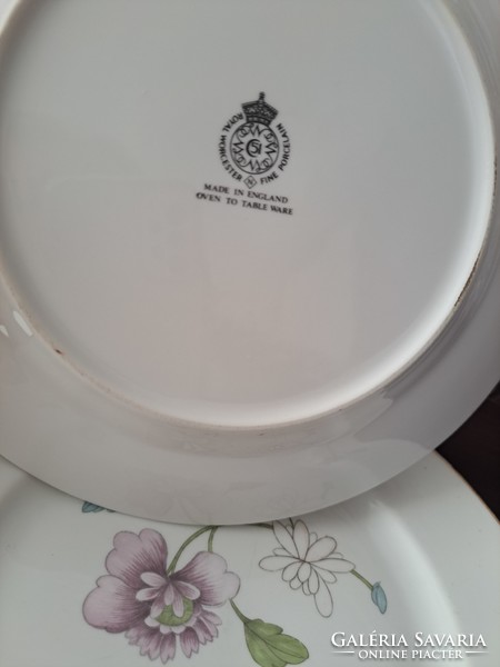 Royal Worcester porcelán szendvicses tányérok