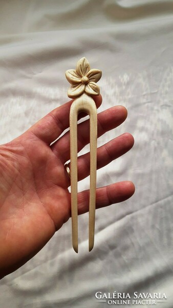 Carved wooden, natural maple wood hairpin with narcissus flower pattern, hair ornament