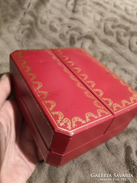 Cartier karóra doboz