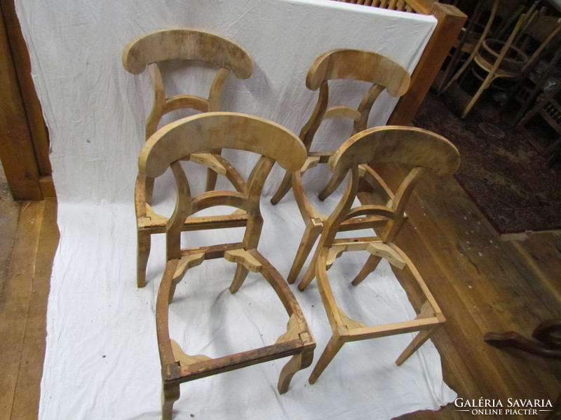 Antik Bieder szék 4db (csiszolt, felújított)