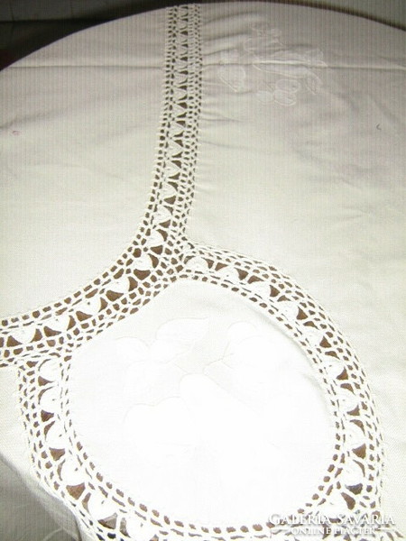 Dreamy Beautiful Crochet Lace Applique Applique Fruity Huge Butterwork Needle Tablecloth