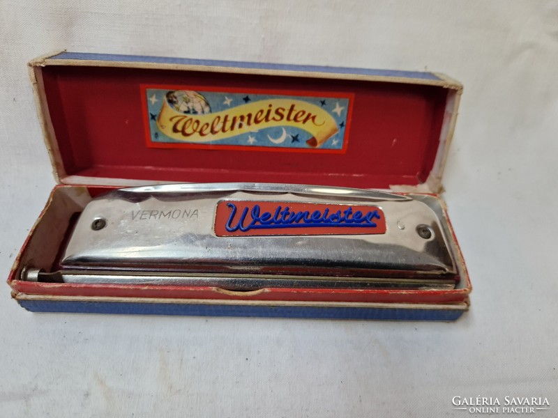 Vermona weltmeister antique harmonica