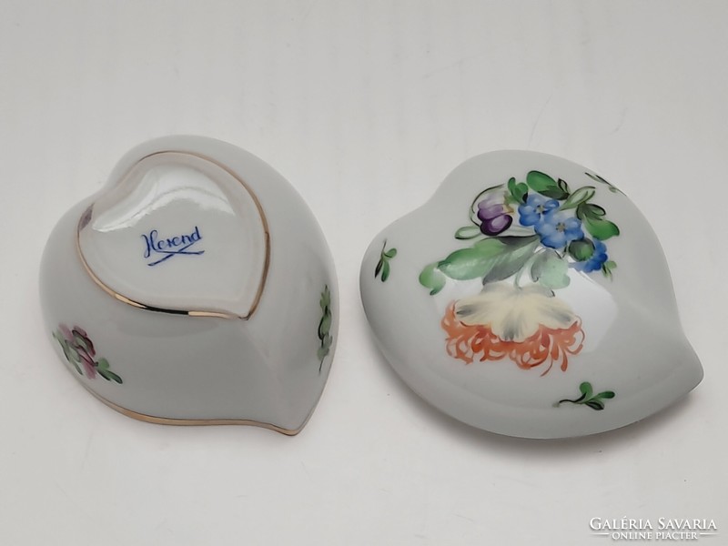 Heart-shaped bonbonnier with flower pattern from Herend, 7.5 cm