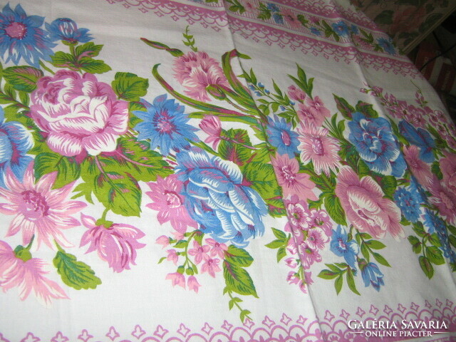 Charming vintage rose pillowcase