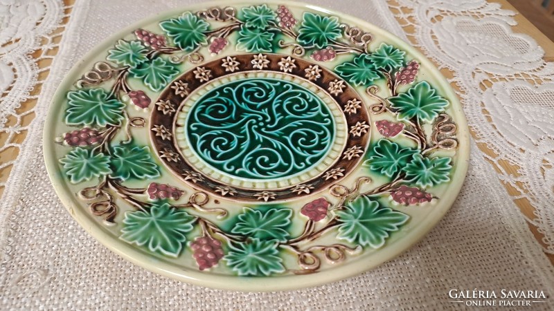 6 Körmöcbánya majolica cookie and cake plates