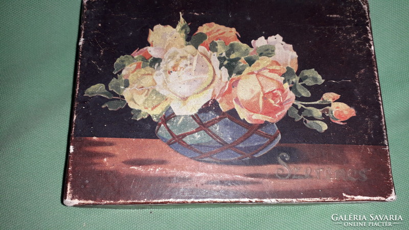 Antique lucky rose bonbon box 14 x 10 x 3 cm as shown in the pictures