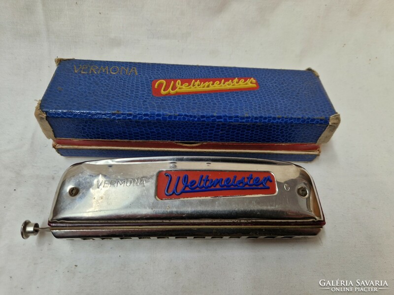 Vermona weltmeister antique harmonica