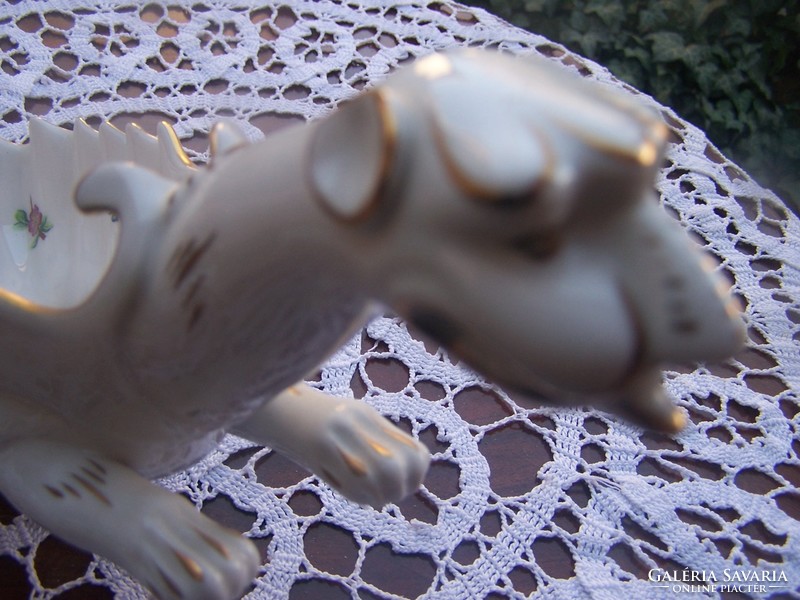 Herend dragon Eton pattern tray is flawless, in very nice condition