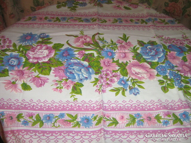Charming vintage rose pillowcase