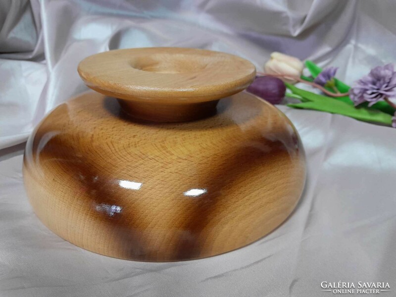 Wooden serving bowl.