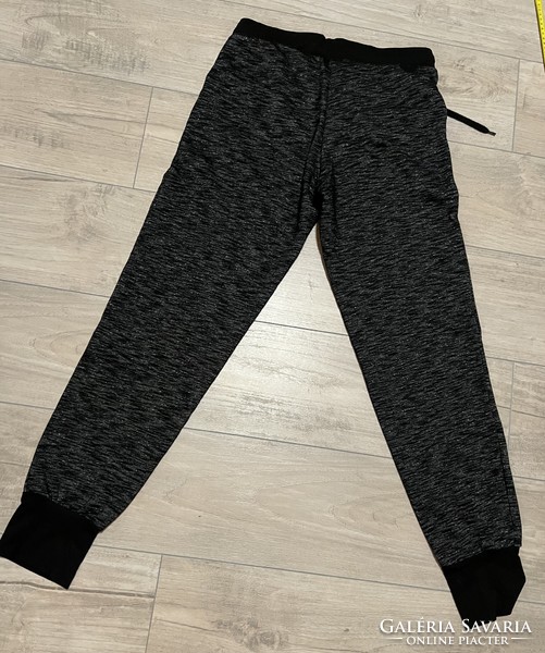 Indi go sport pants and top are brand new