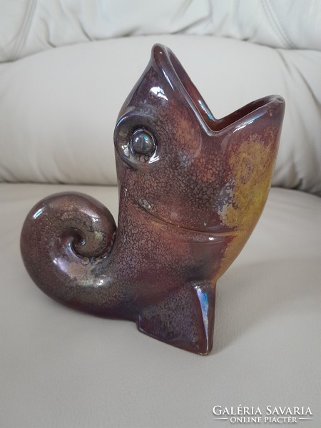 Gorka geza: fish vase