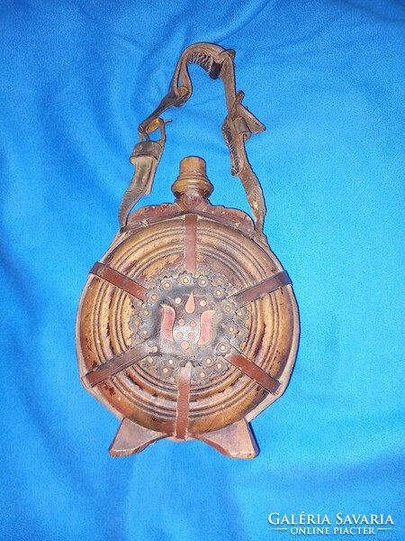 For Ssumec !!! Antique 19 no. I ethnographic wooden water bottle with leather decoration and straps