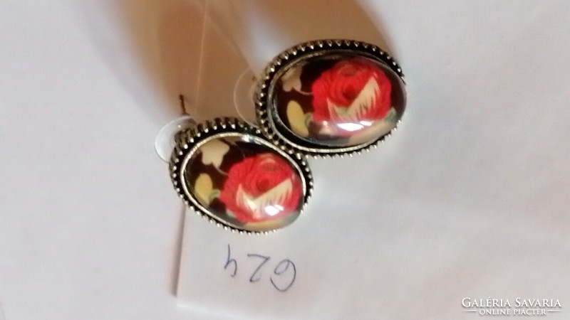 Retro red rose pierced earrings 624.