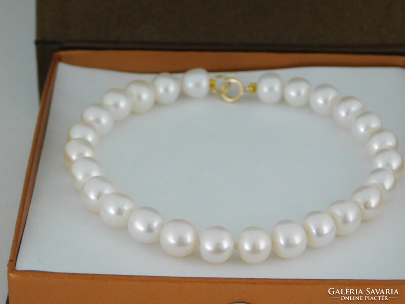 14K gold pearl bracelet