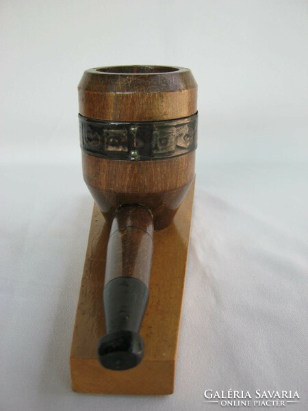 Juried craftsman wooden pipe table pipe holder