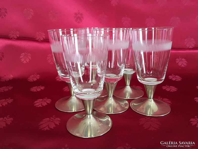 6 Pcs alpaca-soled, cut glass glasses, with liqueur