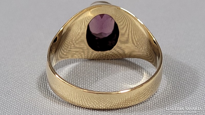 14 K arany női gyűrű 3,68 g