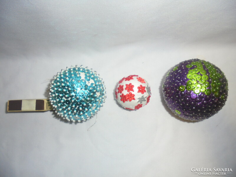 Two pieces of sequined Christmas tree decoration, ball - together