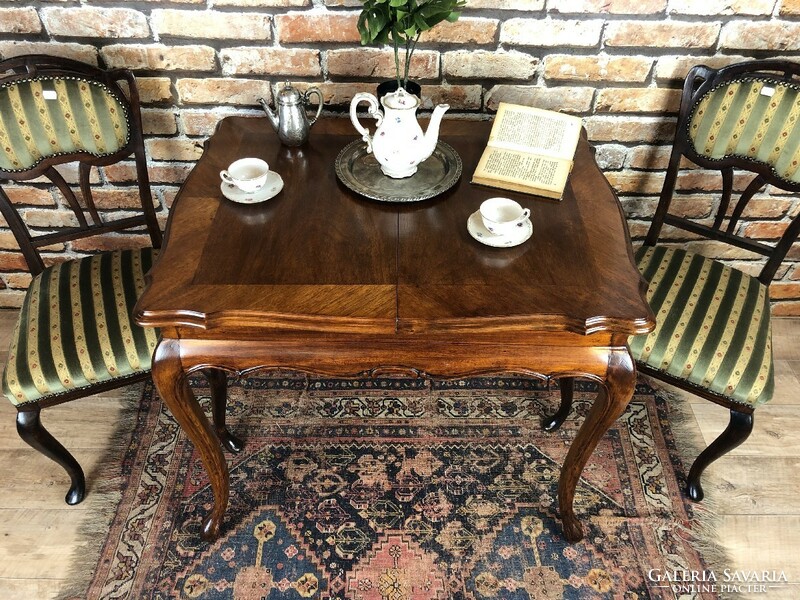 Renovated neo-baroque dining table.