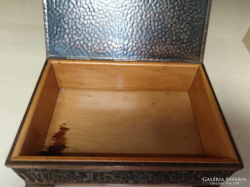 Retro copper metal box