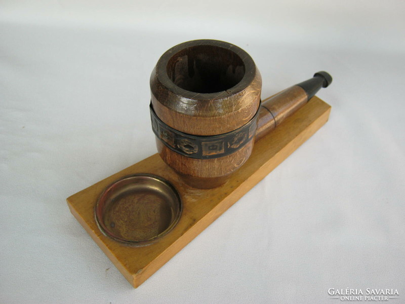 Juried craftsman wooden pipe table pipe holder