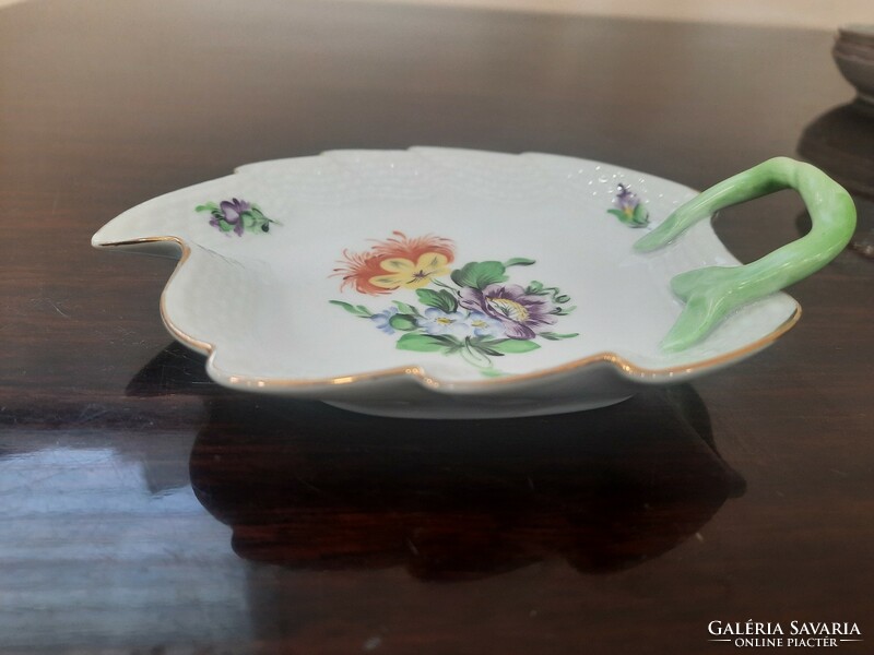 Herend flower serving porcelain tabbed serving bowl