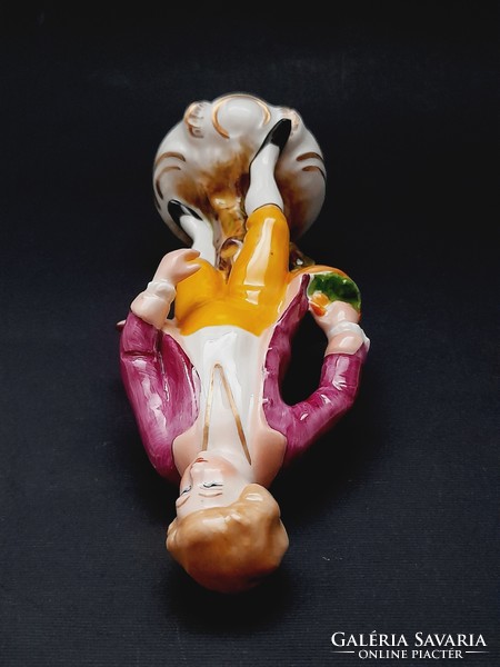 Lippelsdorf porcelain figure, 15 cm