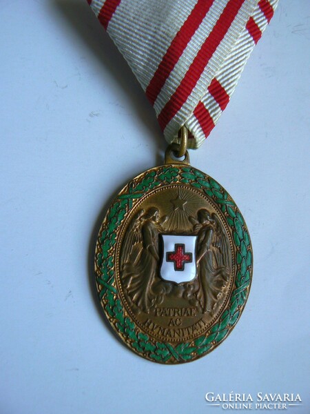 Red Cross bronze medal (1864-1914), excellent hold (aunc.), original award
