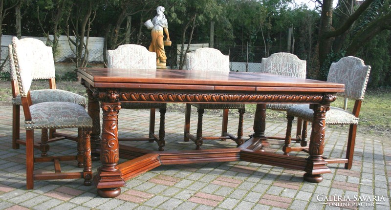 Neo-Renaissance dining set