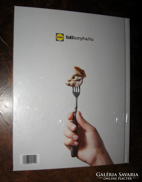 New unopened! In pursuit of flavors, a lidl cookbook from the kitchen of Zsófi Mautner and Tamás Kiell