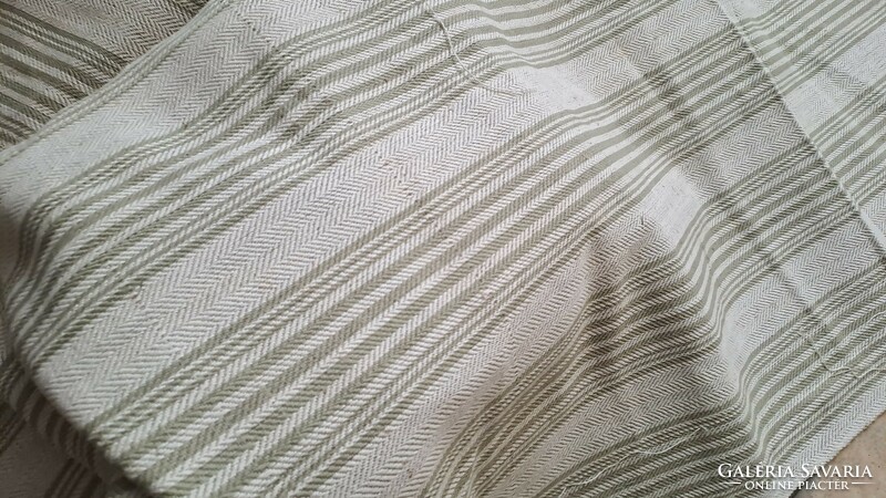 23 meters of striped woven linen material