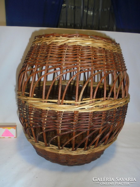 Wicker basket, storage basket - yarn, anything holding