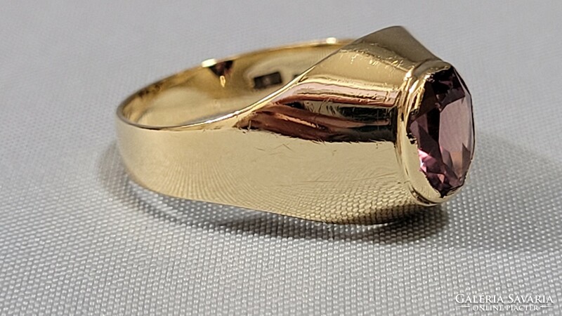 14 K arany női gyűrű 3,68 g