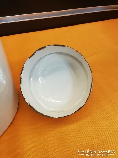 Retro, enameled milk jug