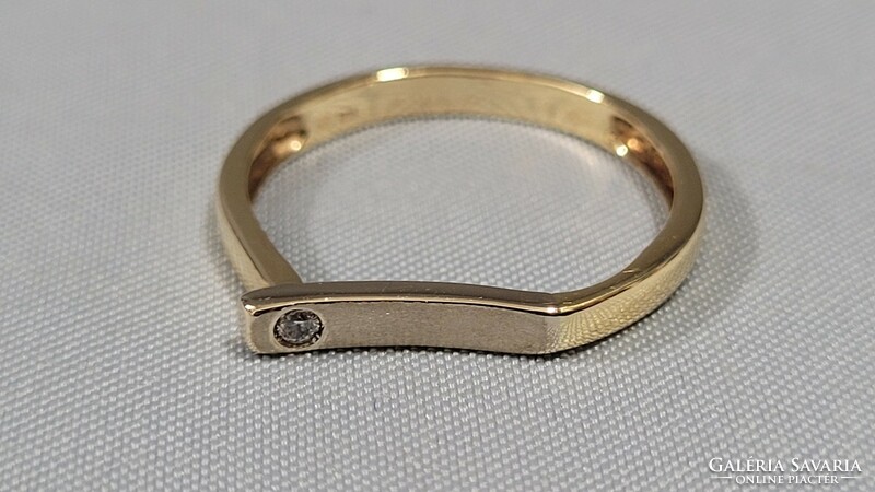 14 K arany női gyűrű 1,99 g