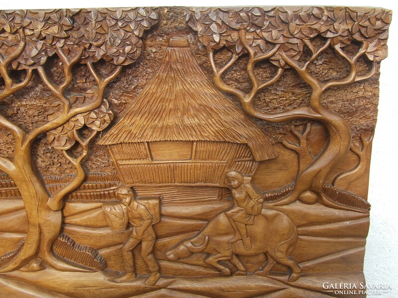 Carved image wood Chinese large