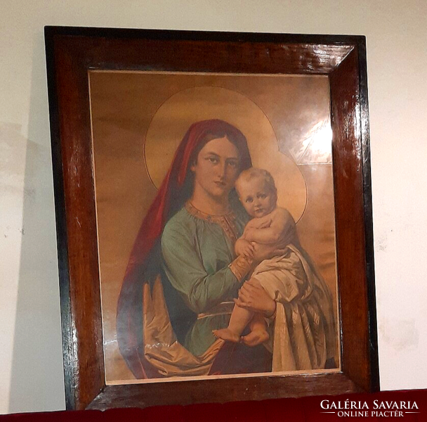 Large icon of the Virgin Mary with baby Jesus