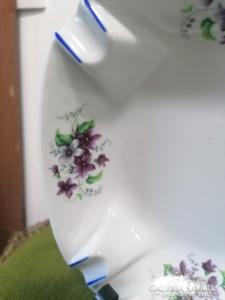 Hölóháza violet ashtray