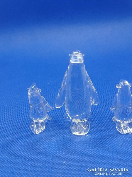 Glass mini penguins