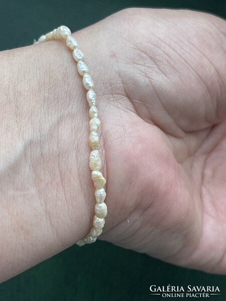 Baroque pearl bracelet, elegant jewelry.