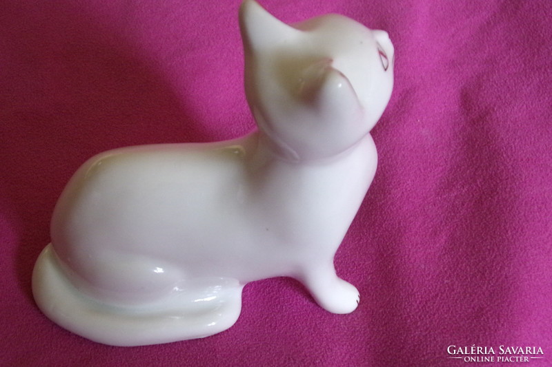 Porcelain cat aquincum 9x4x8cm