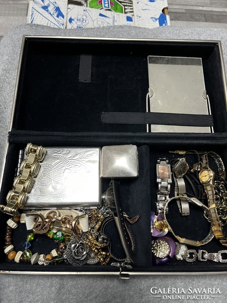 Women's jewelery package/watches