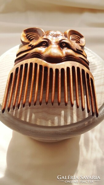 Fox patterned comb, hairpin, hair ornament carved from maple wood