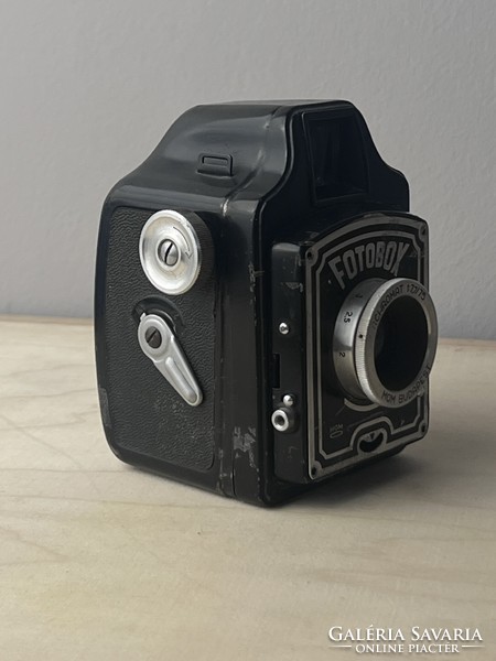 Mom photobox 6x6 camera, achromat 7.7/75mm