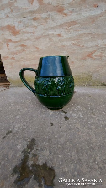Folk pattern ceramic jug green eosin glaze pouring jug with folk dancing pattern