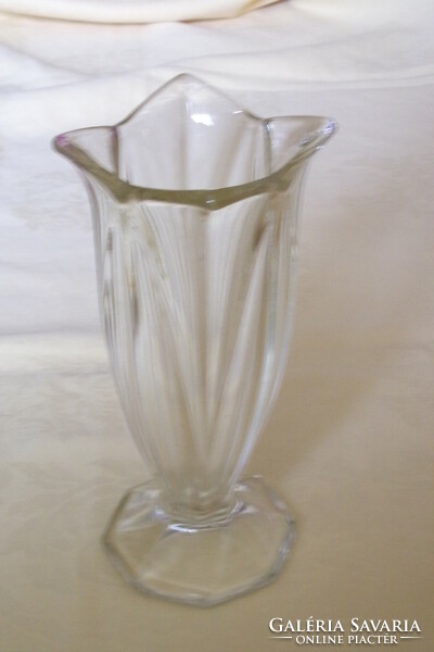 AKCIÓ! Üveg váza régi tulipán üvegváza 21x11cm