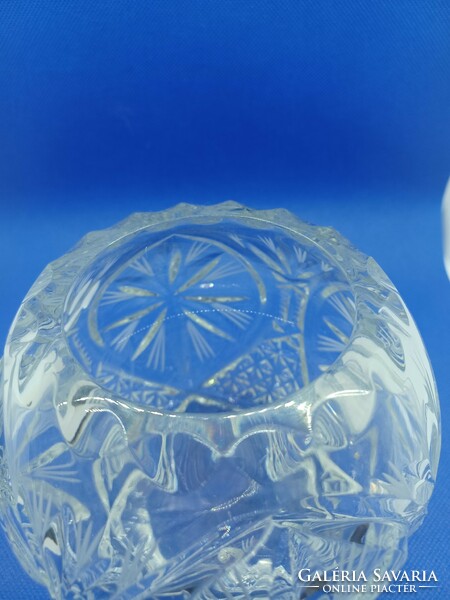 Gömb alakú kristály váza