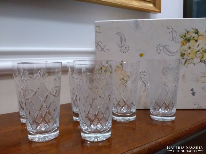 Ajka crystal water glasses in a disbox