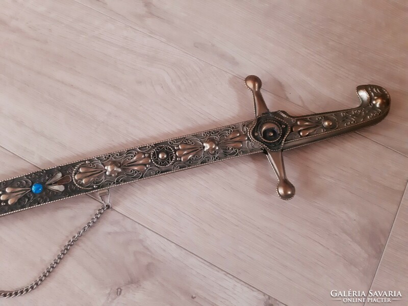 Míves Far Eastern decorative sword